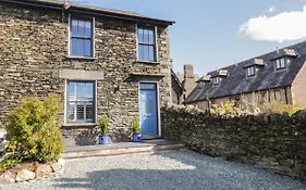 Hazelnut Cottage